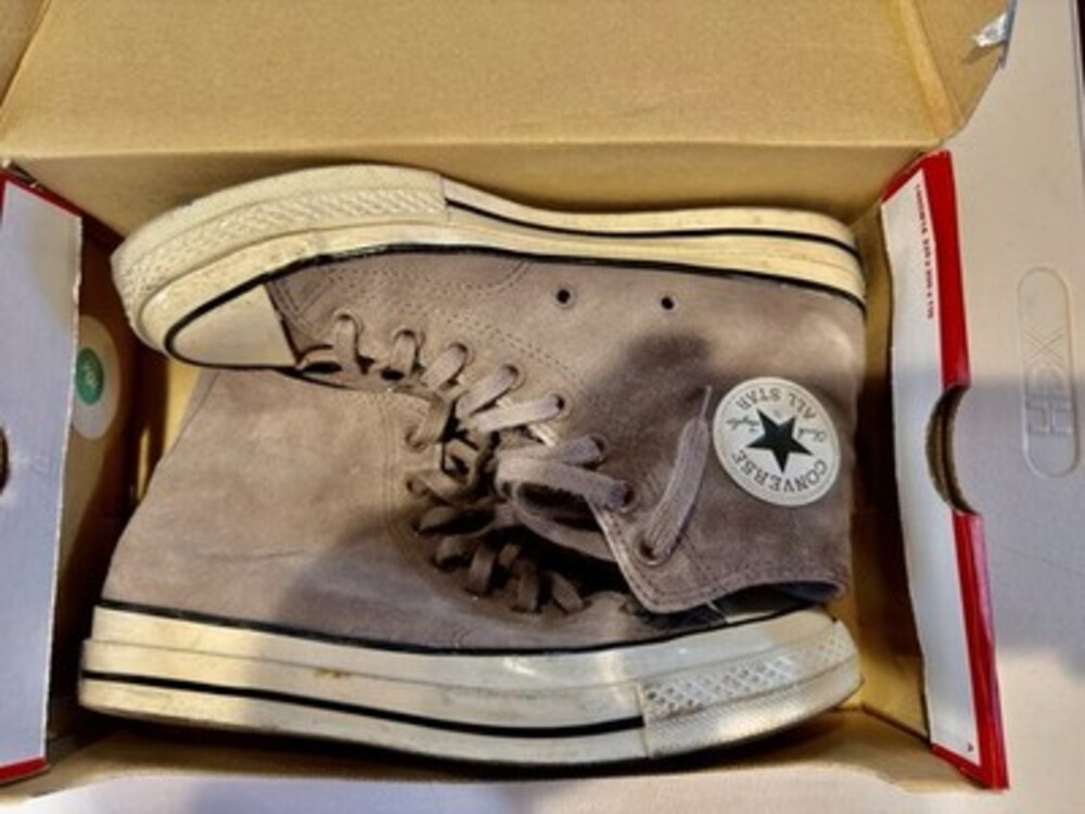 Converse Chuck 70 High Top Suede Sneakers Gray Pure Pumice A09476C size 8